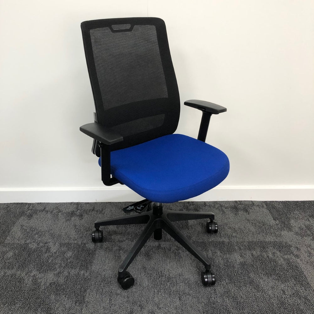 Triumph - Vitesse Air Chair - Blue/Black Mesh - CSOS1800 | Coggin Sustainable Office Solutions | Online Shop